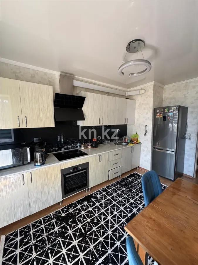 Продажа 2-комнатной квартиры, 65 м², мкр-н Нуркент, дом  43 в Алматы - фото 2