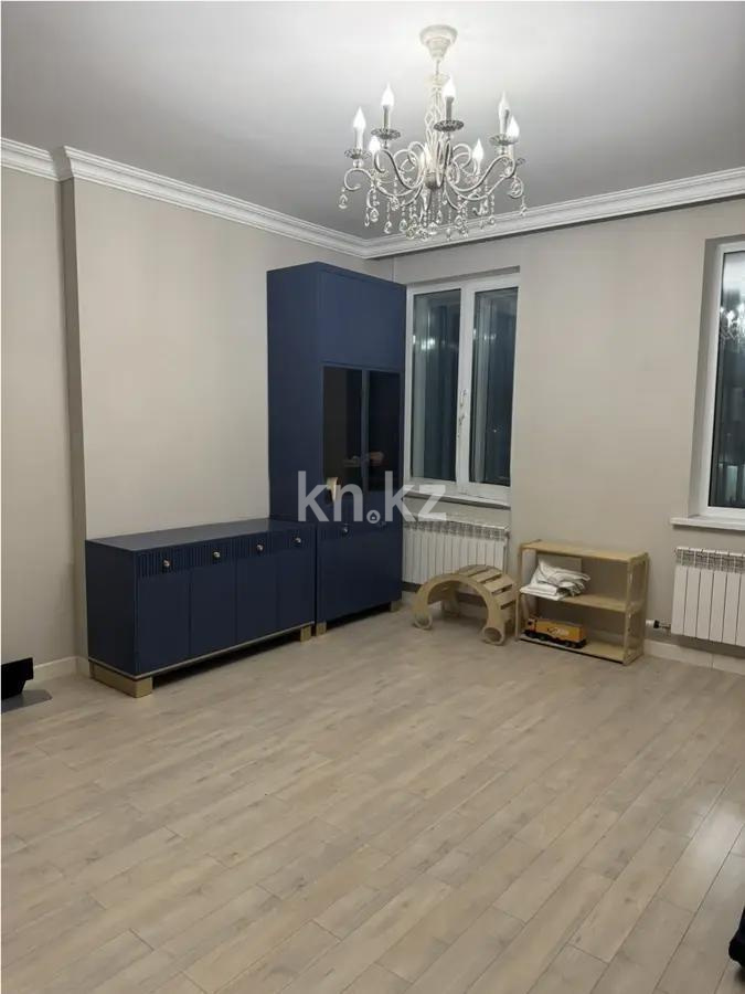 Продажа 4-комнатной квартиры, 128 м² в Астане