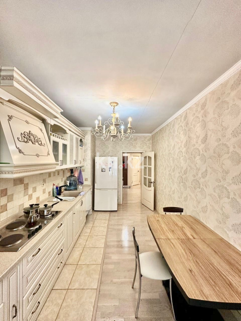 Продажа 4-комнатной квартиры, 139.5 м² в Алматы - фото 5