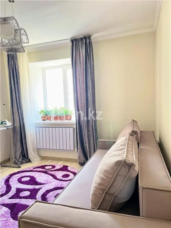 Продажа 4-комнатной квартиры, 74 м², мкр-н Мамраева (Восток-5), дом  20 в Караганде - фото 3