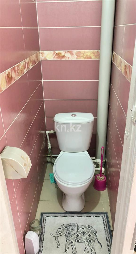 Продажа 3-комнатной квартиры, 62 м², 1 кв-л, дом  16 в Караганде - фото 10