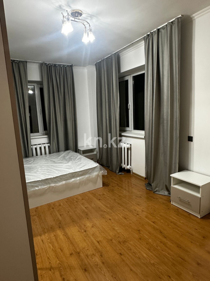 Аренда 2-комнатной квартиры, 65 м², ул. Валиханова, дом  3/1 - ул. Иманова в Астане - фото 2