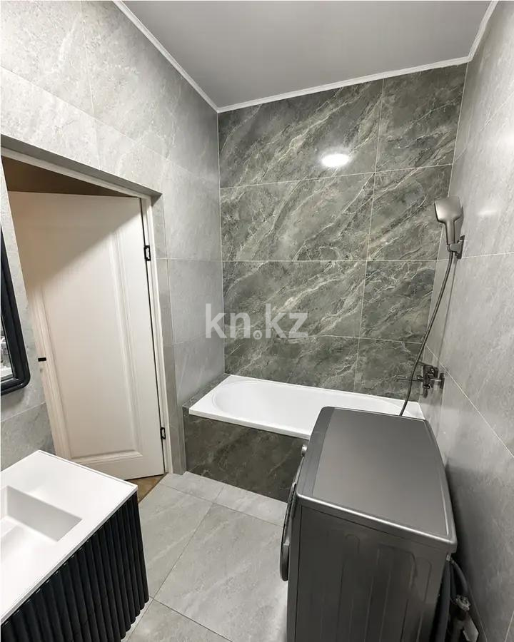 Продажа 2-комнатной квартиры, 58.7 м² в Алматы - фото 4