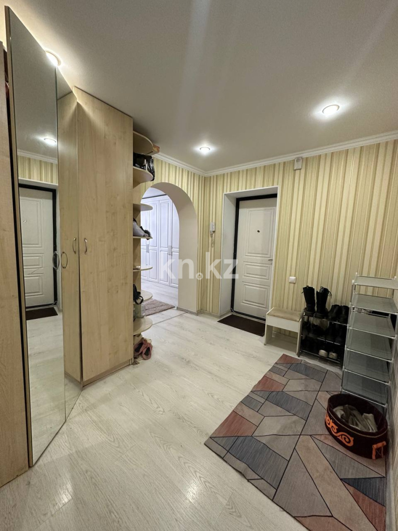 Продажа 4-комнатной квартиры, 120 м² в Караганде - фото 9