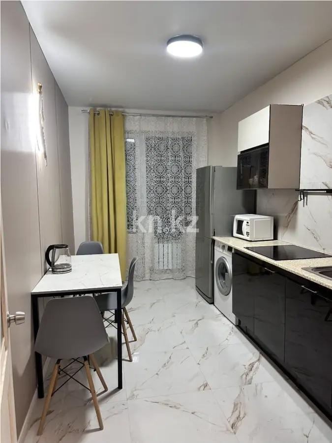Продажа 2-комнатной квартиры, 58 м², ул. Кабдолова, дом  14 в Алматы - фото 3