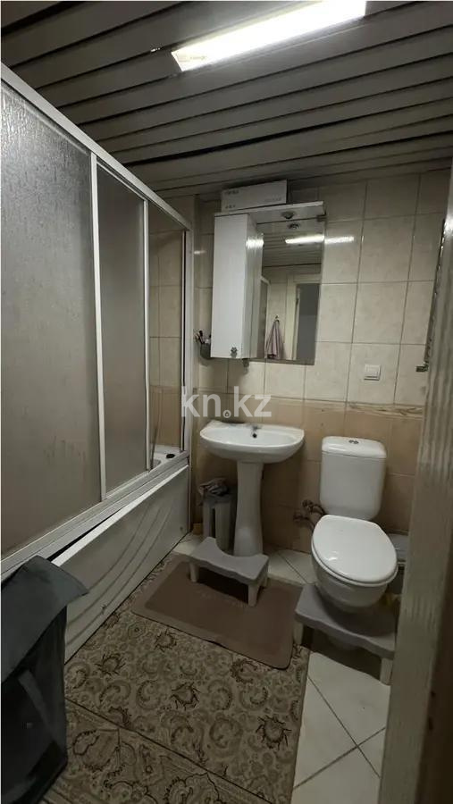 Продажа 2-комнатной квартиры, 66.7 м² в Алматы - фото 4