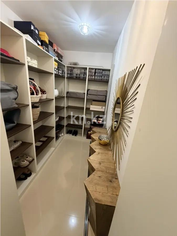 Продажа 5-комнатной квартиры, 210 м² в Астане - фото 6