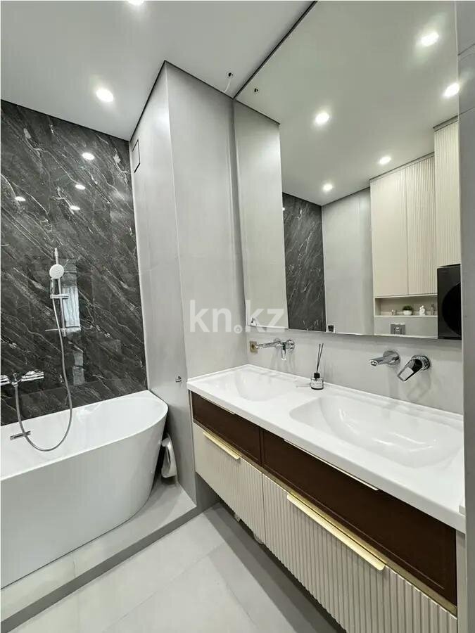 Продажа 3-комнатной квартиры, 105 м² в Астане - фото 6