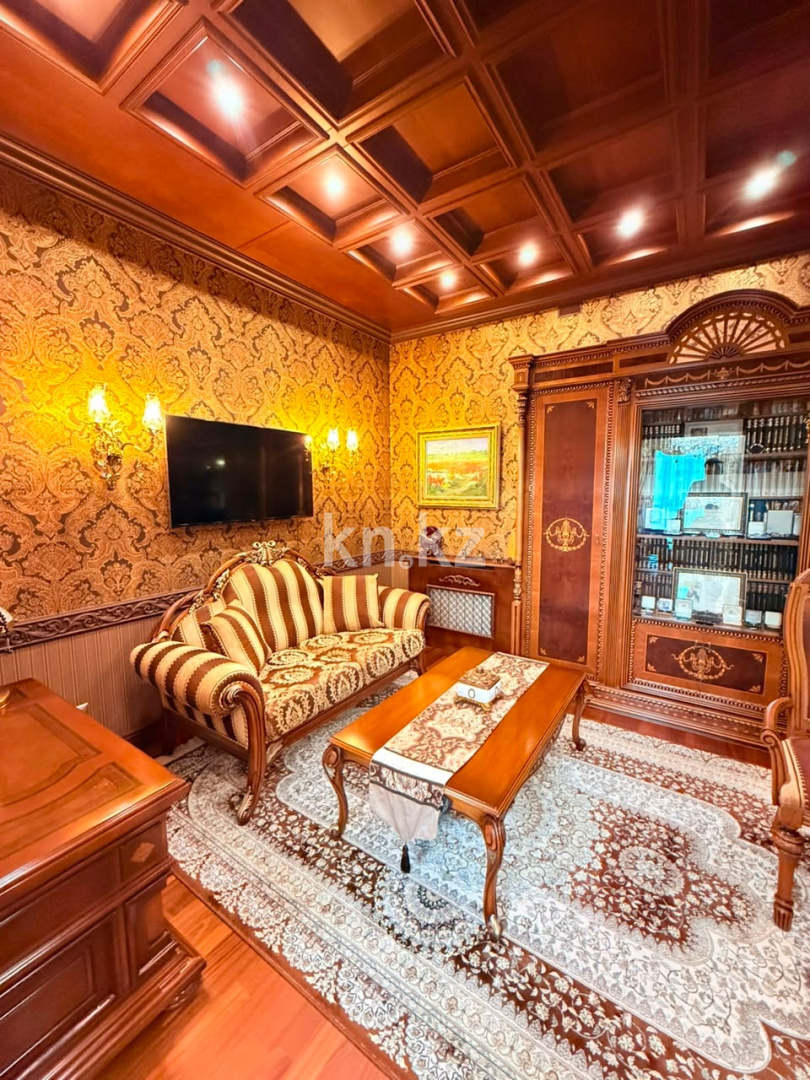 Продажа 5-комнатной квартиры, 300 м² в Астане - фото 32