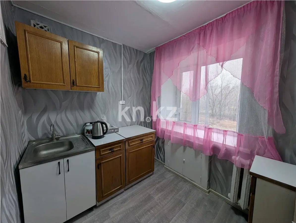 Продажа 2-комнатной квартиры, 45 м², 13 мкр., дом  24 в Караганде - фото 3