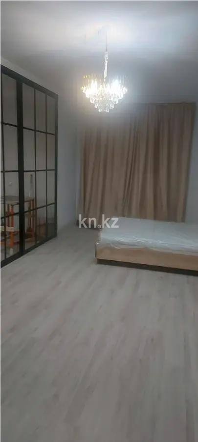 Продажа 3-комнатной квартиры, 94 м², пр. Кошкарбаева, дом  15 в Астане - фото 2