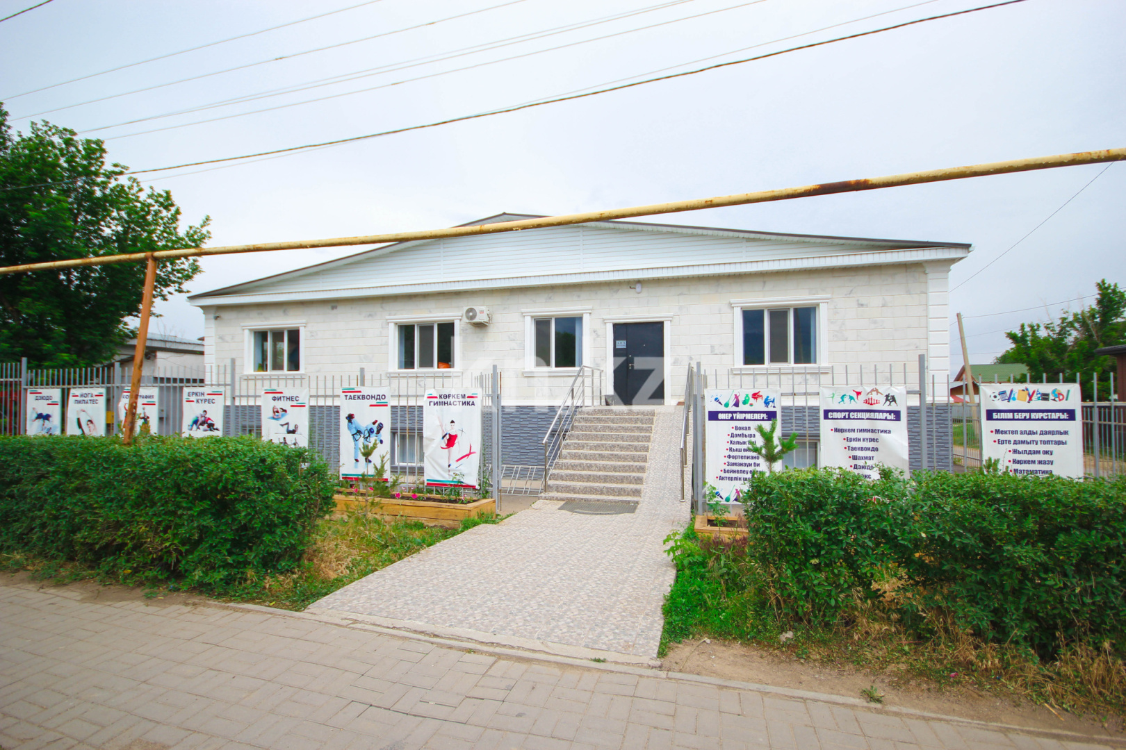 Продажа , 800 м², ул. Байтурсынова, дом  11а - Суюнбая в Алматы - фото 2