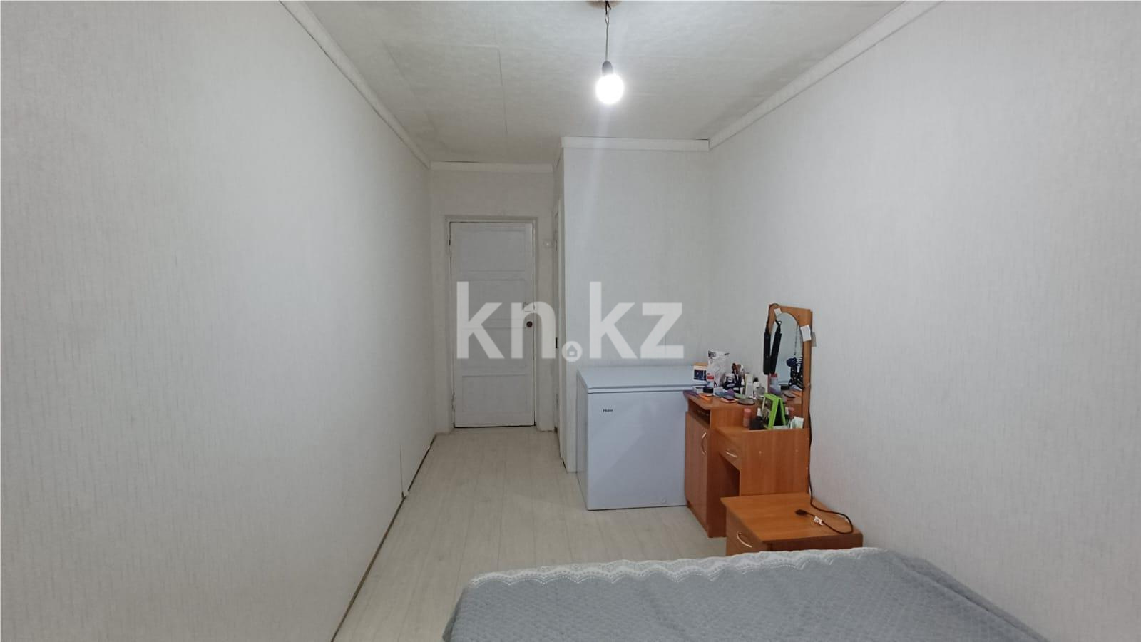 Продажа 3-комнатной квартиры, 55 м², мкр-н 13 в Караганде - фото 6