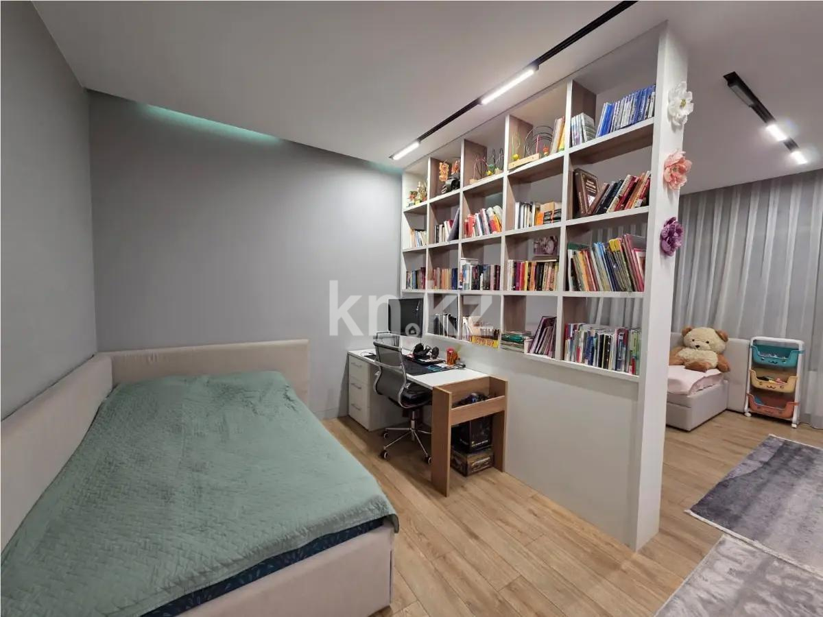 Продажа 3-комнатной квартиры, 200 м² в Алматы - фото 3