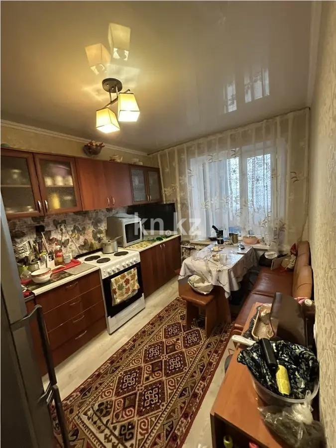 Продажа 3-комнатной квартиры, 63 м², мкр-н Мамраева (Восток-5), дом  12 в Караганде - фото 4