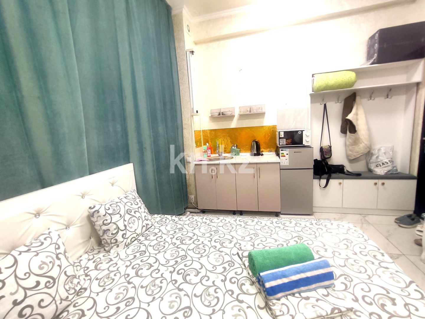 Аренда 1-комнатной квартиры посуточно, 25 м², мкр-н Аксай-1а, дом  28 А - Толеби Момышулы в Алматы - фото 2