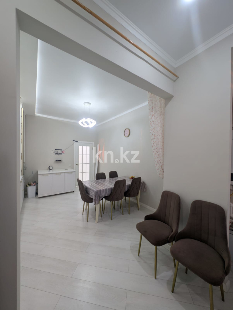 Продажа 4-комнатной квартиры, 115 м² в Уральске - фото 19