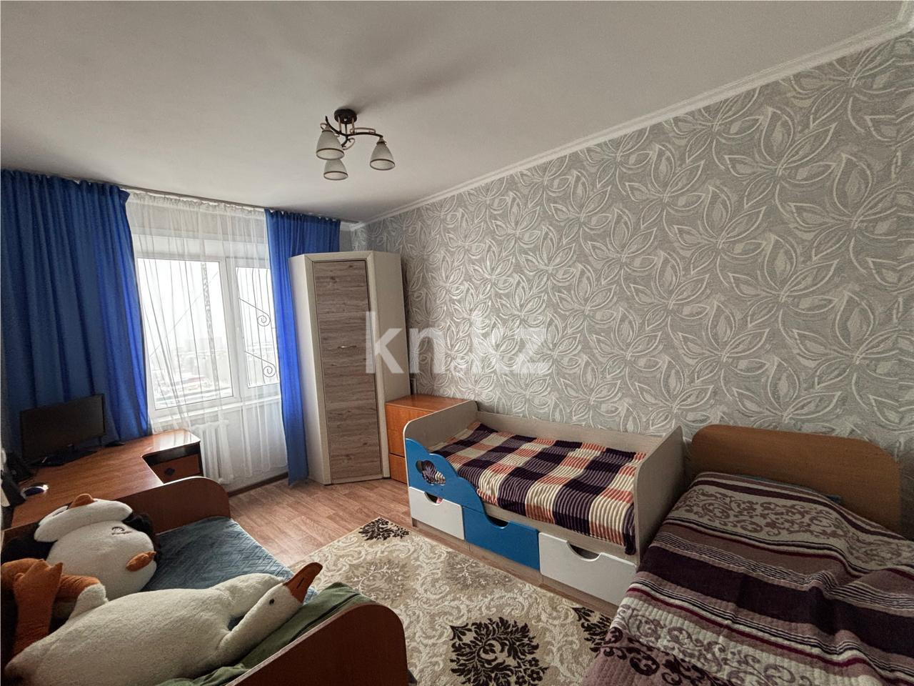 Продажа 3-комнатной квартиры, 75 м², ул. Карла Маркса в Караганде - фото 3