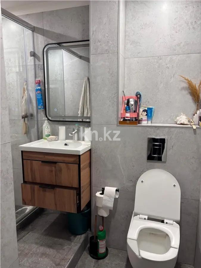 Продажа 3-комнатной квартиры, 71.7 м², пр. Аль-Фараби, дом  83 в Алматы - фото 5