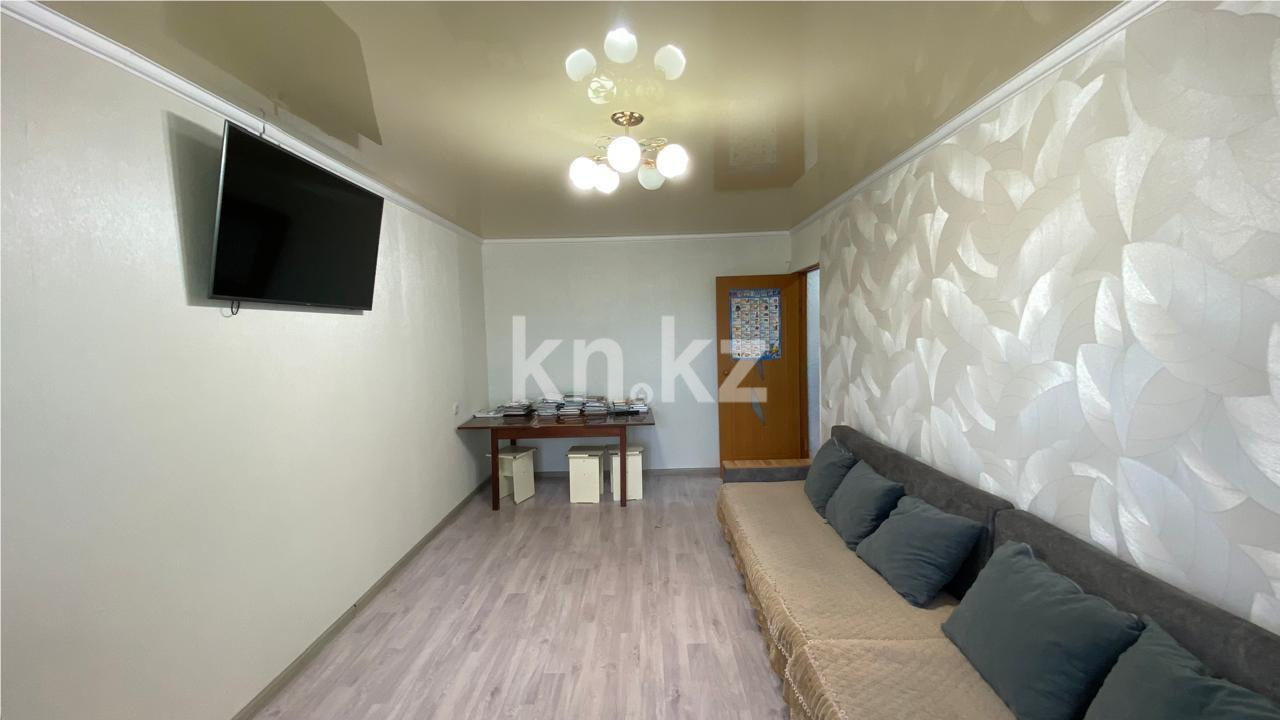 Продажа 2-комнатной квартиры, 45 м², 14 мкр. в Караганде - фото 2