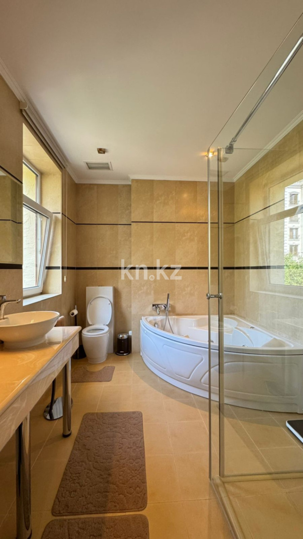 Продажа 4-комнатного дома, 360 м² в Алматы - фото 21