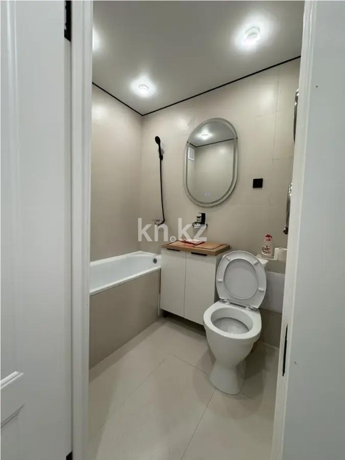 Продажа 2-комнатной квартиры, 46 м², мкр-н 6, дом  39 в Алматы - фото 3