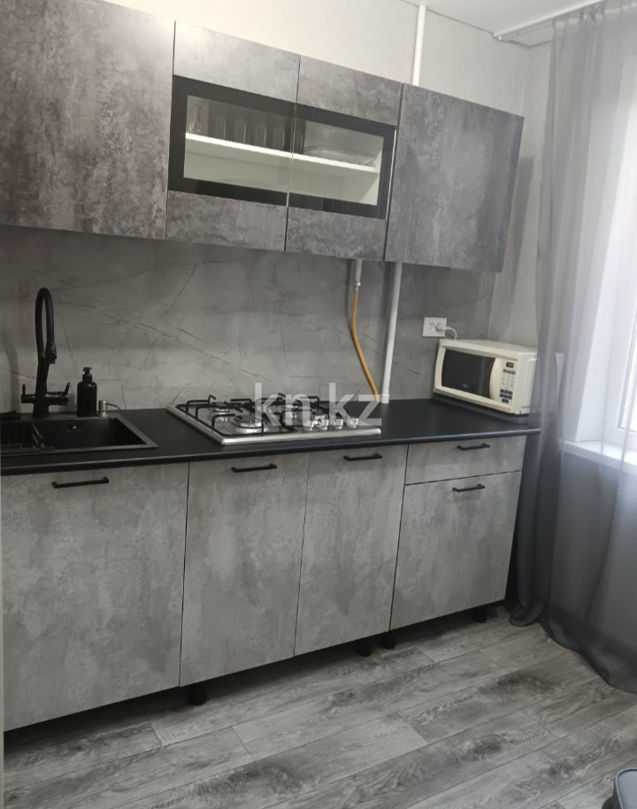 Аренда 1-комнатной квартиры, 30 м², ул. Рыскулова, дом  265 в Актобе - фото 4