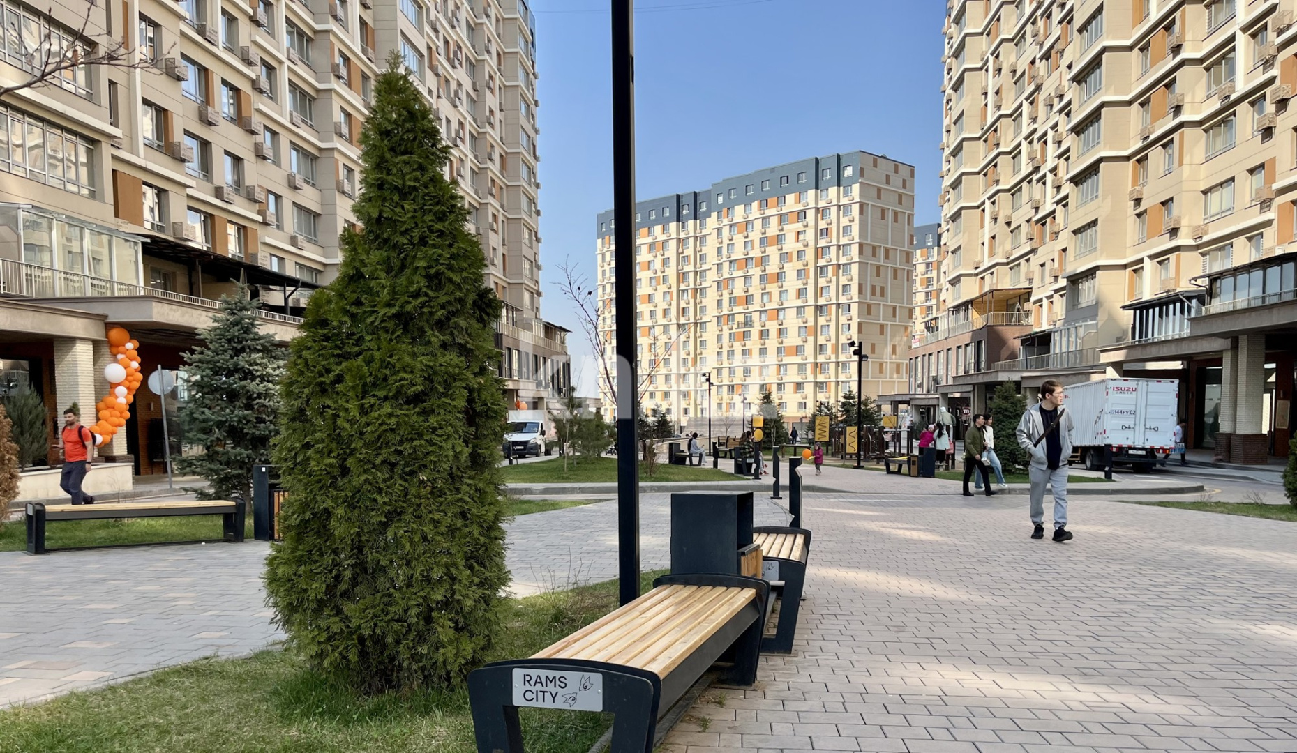 Продажа 3-комнатной квартиры, 81 м² в Алматы - фото 25