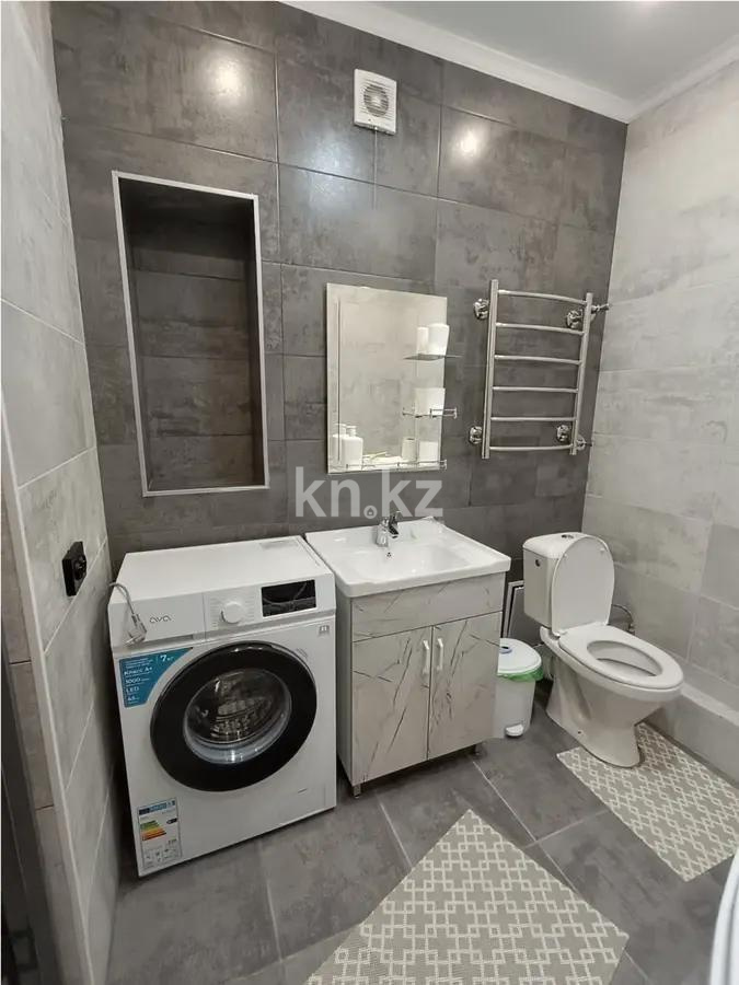 Продажа 2-комнатной квартиры, 59.8 м² в Алматы - фото 3