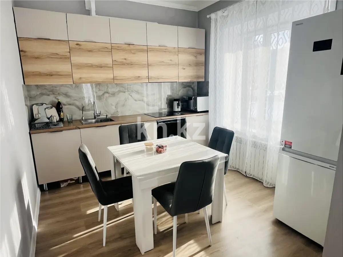 Продажа 3-комнатной квартиры, 84 м² в Караганде - фото 3
