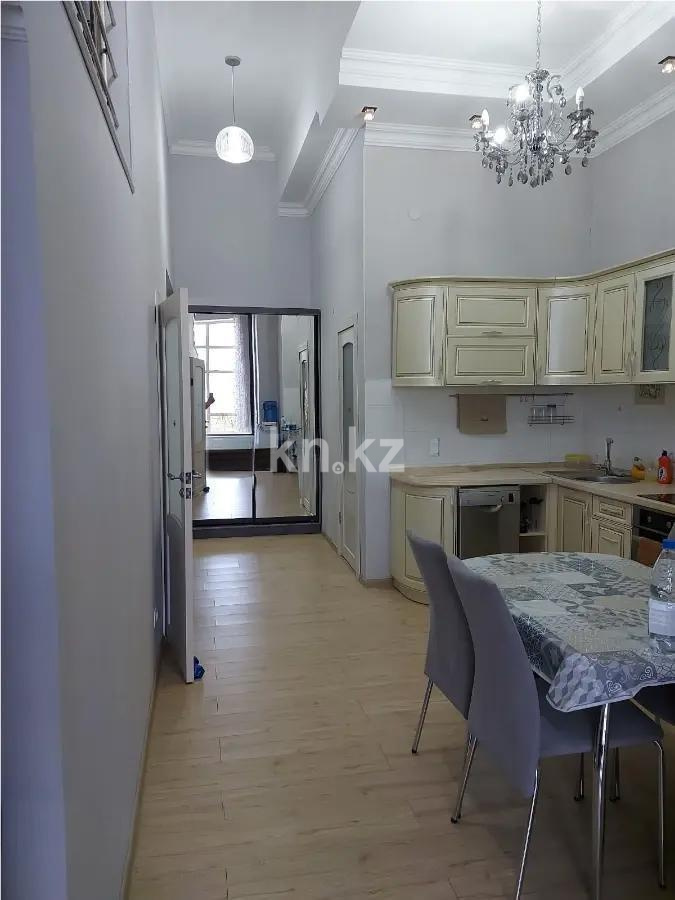 Продажа 3-комнатной квартиры, 75 м², ул. Ержанова, дом  18/6 в Караганде - фото 4