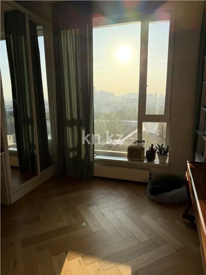 Продажа 4-комнатной квартиры, 88 м² в Алматы - фото 4