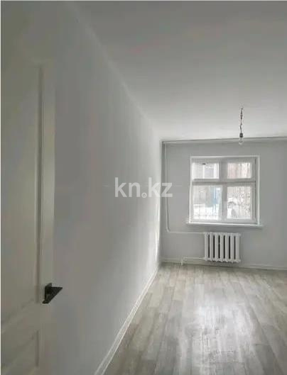 Продажа 3-комнатной квартиры, 58 м², мкр-н 5, дом  5 в Алматы