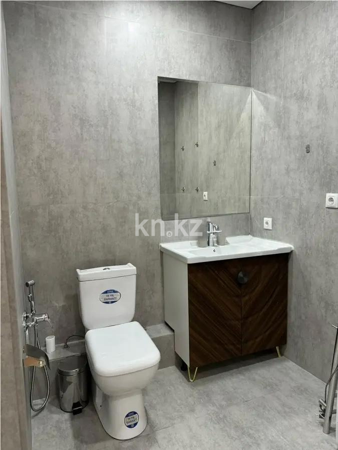 Продажа 2-комнатной квартиры, 55.5 м², ул. Жандосова, дом  94а в Алматы - фото 4