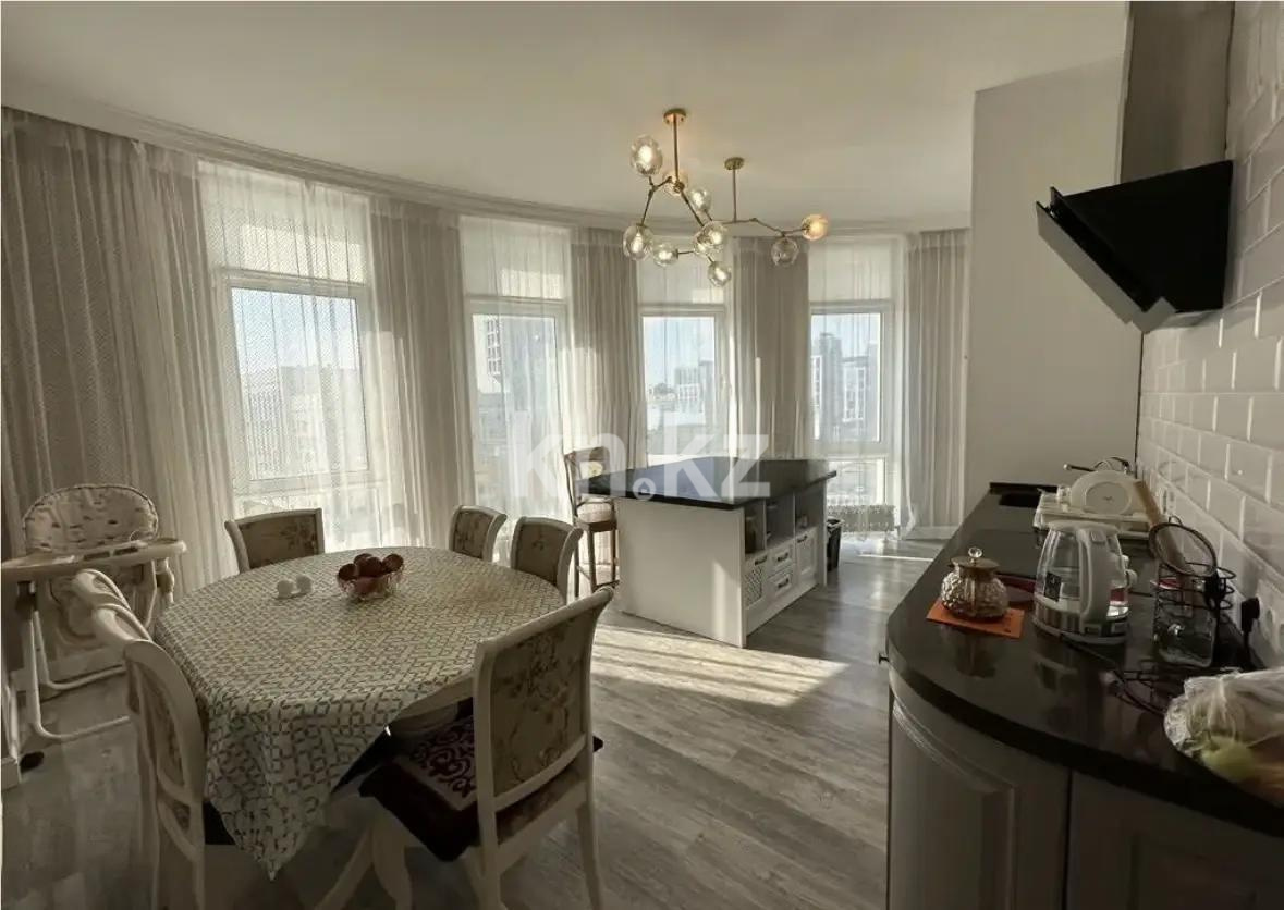 Продажа 3-комнатной квартиры, 98.4 м², пр. Мангилик Ел, дом  52 в Астане