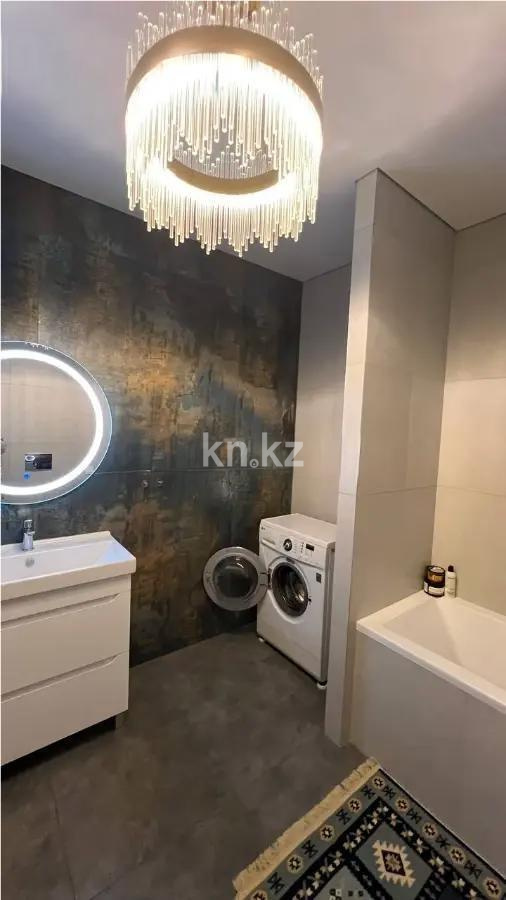 Продажа 2-комнатной квартиры, 70 м² в Алматы - фото 4