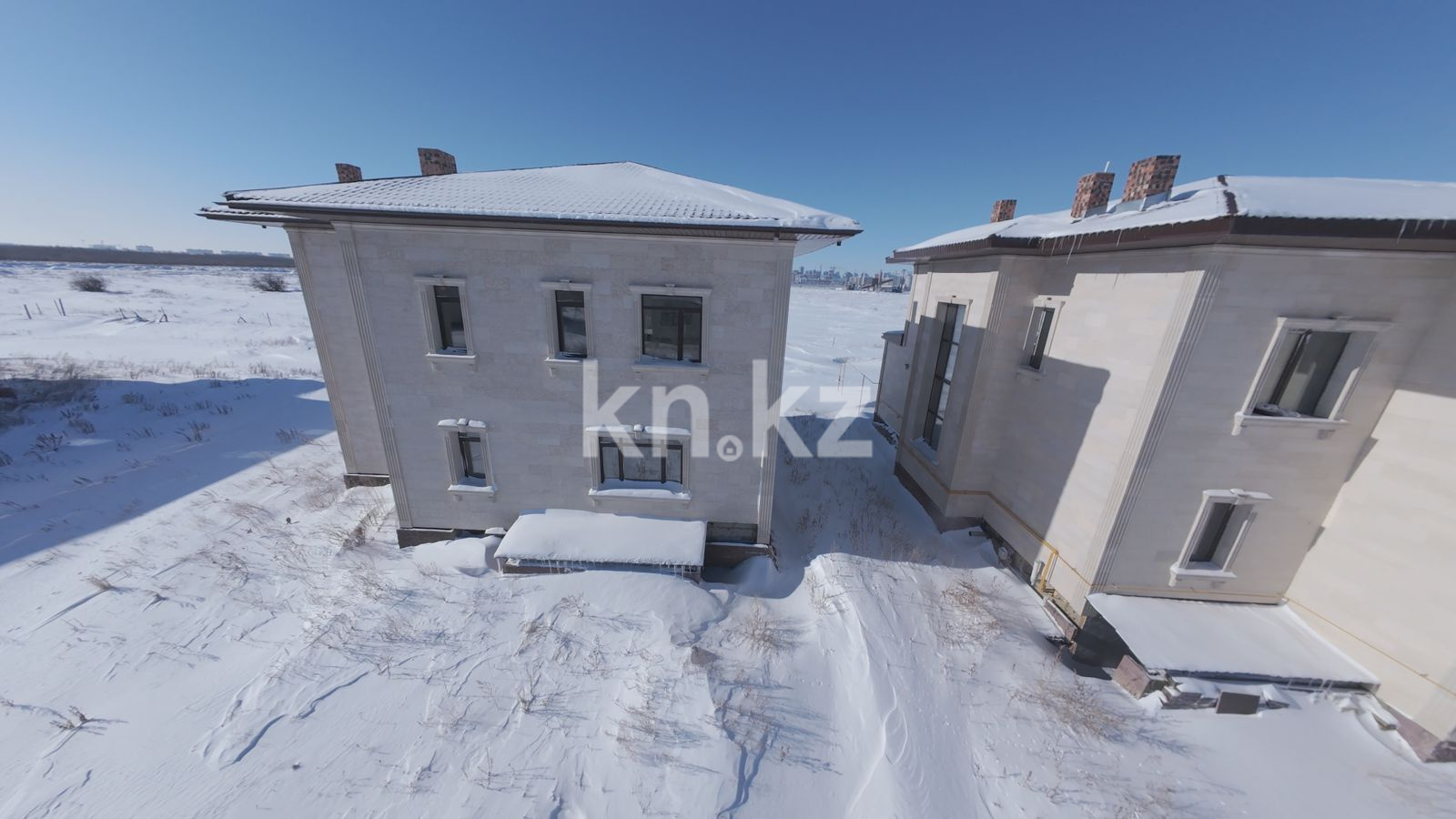 Продажа 5-комнатного дома, 324 м² в Астане - фото 3