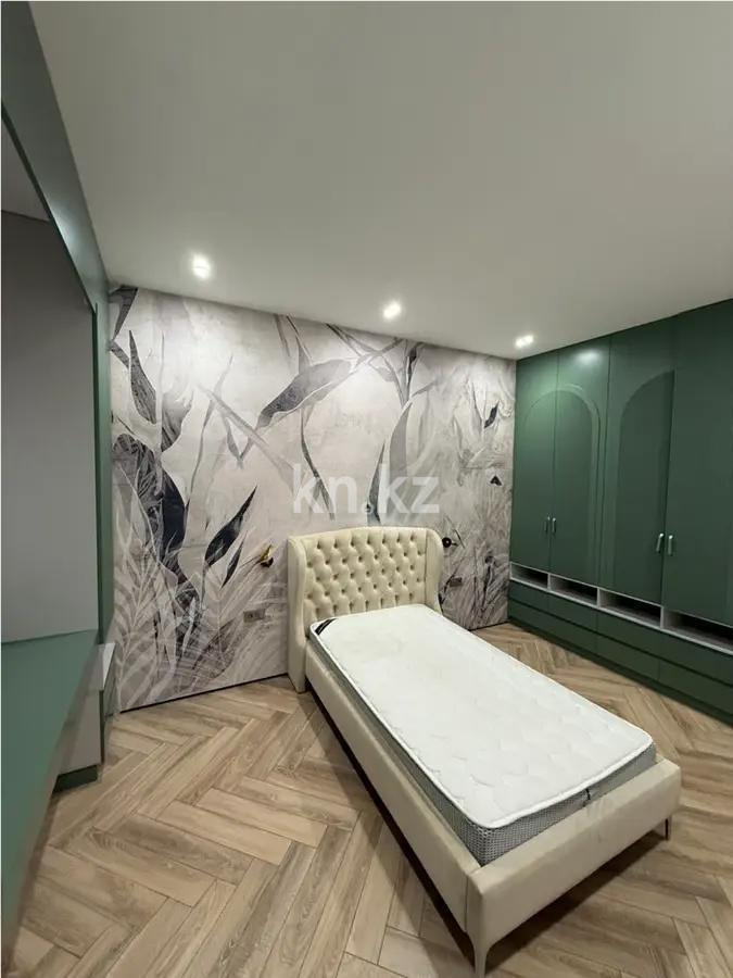 Продажа 4-комнатной квартиры, 146 м², ул. Жарокова, дом  218 в Алматы - фото 4