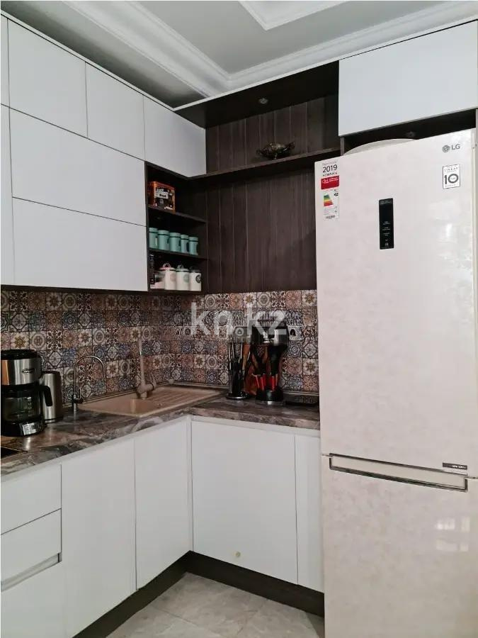 Продажа 3-комнатной квартиры, 100 м², ул. Розыбакиева, дом  181а в Алматы - фото 5