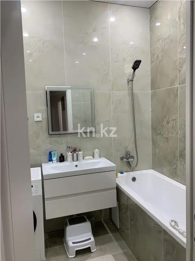 Продажа 3-комнатной квартиры, 64 м², ул. Си Синхая, дом  17 в Алматы - фото 5