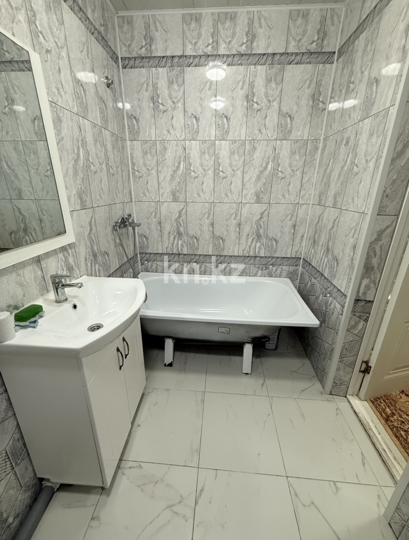 Продажа 2-комнатной квартиры, 68 м² в Караганде - фото 11