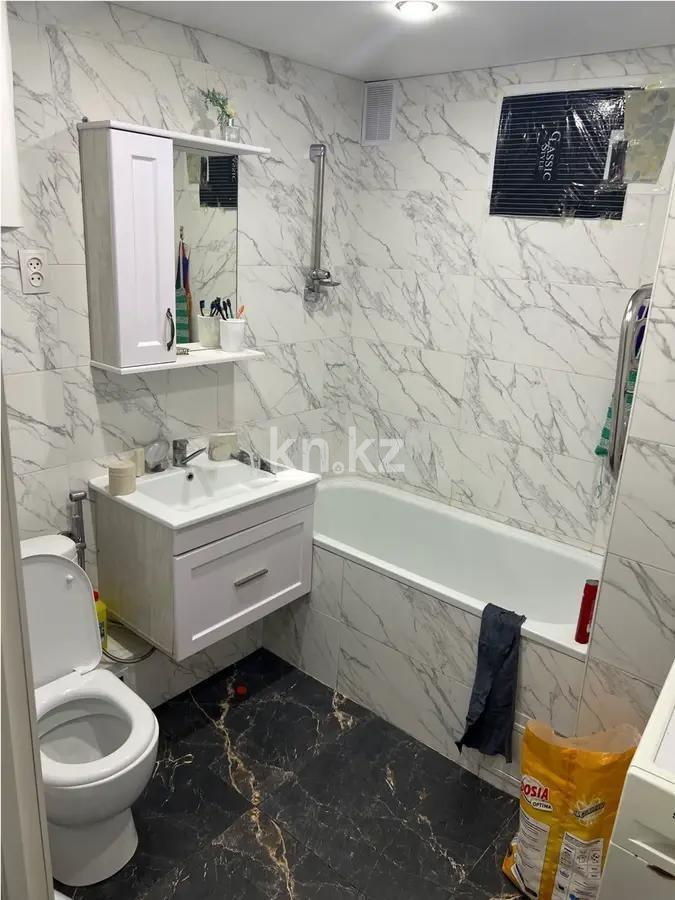 Продажа 2-комнатной квартиры, 48 м², пр. Строителей, дом  16 в Караганде - фото 4