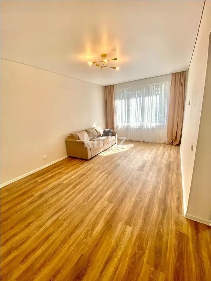Продажа 1-комнатной квартиры, 35 м² в Астане