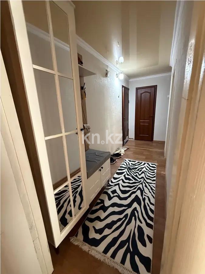 Продажа 2-комнатной квартиры, 49 м², пр. Республики, дом  18 в Караганде - фото 10