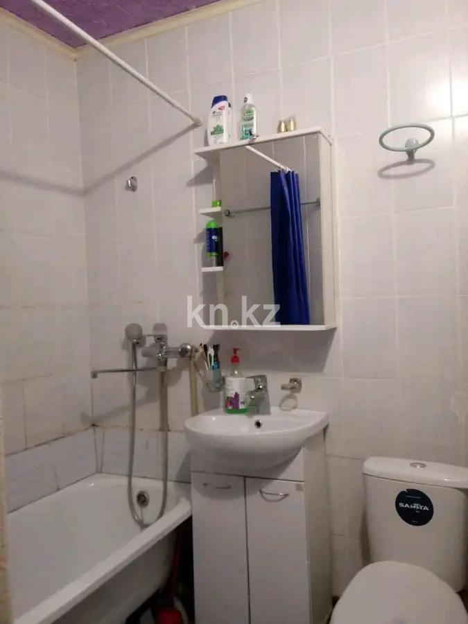 Продажа 2-комнатной квартиры, 46 м², ул. Желтоксан, дом  30 в Астане - фото 3