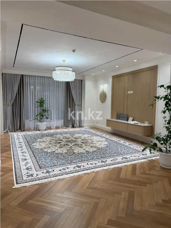 Продажа 4-комнатной квартиры, 214 м², ул. Нажимеденова, дом  2 в Астане