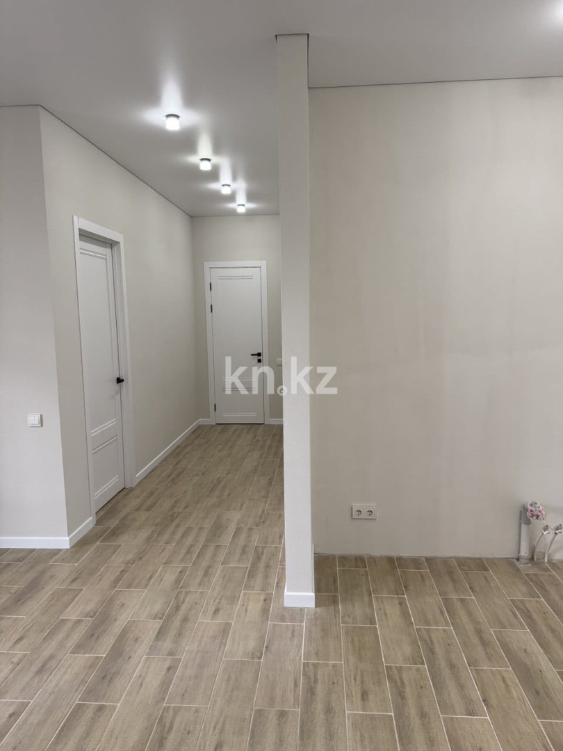 Продажа 2-комнатной квартиры, 49 м², мкр. Орбита-1, дом  15/1 в Караганде - фото 4