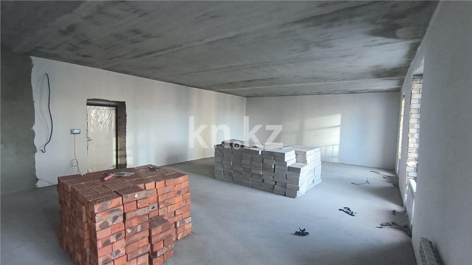 Продажа 2-комнатной квартиры, 74 м² в Караганде - фото 3