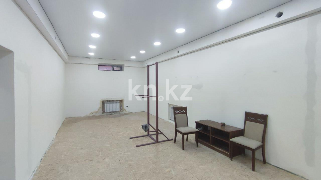 Продажа 5-комнатного дома, 470 м², ул. Муканова в Караганде - фото 12