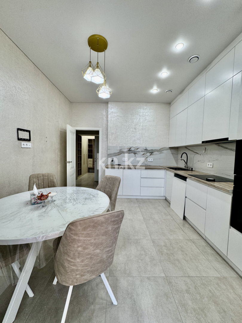 Продажа 3-комнатной квартиры, 95.6 м² в Караганде - фото 22